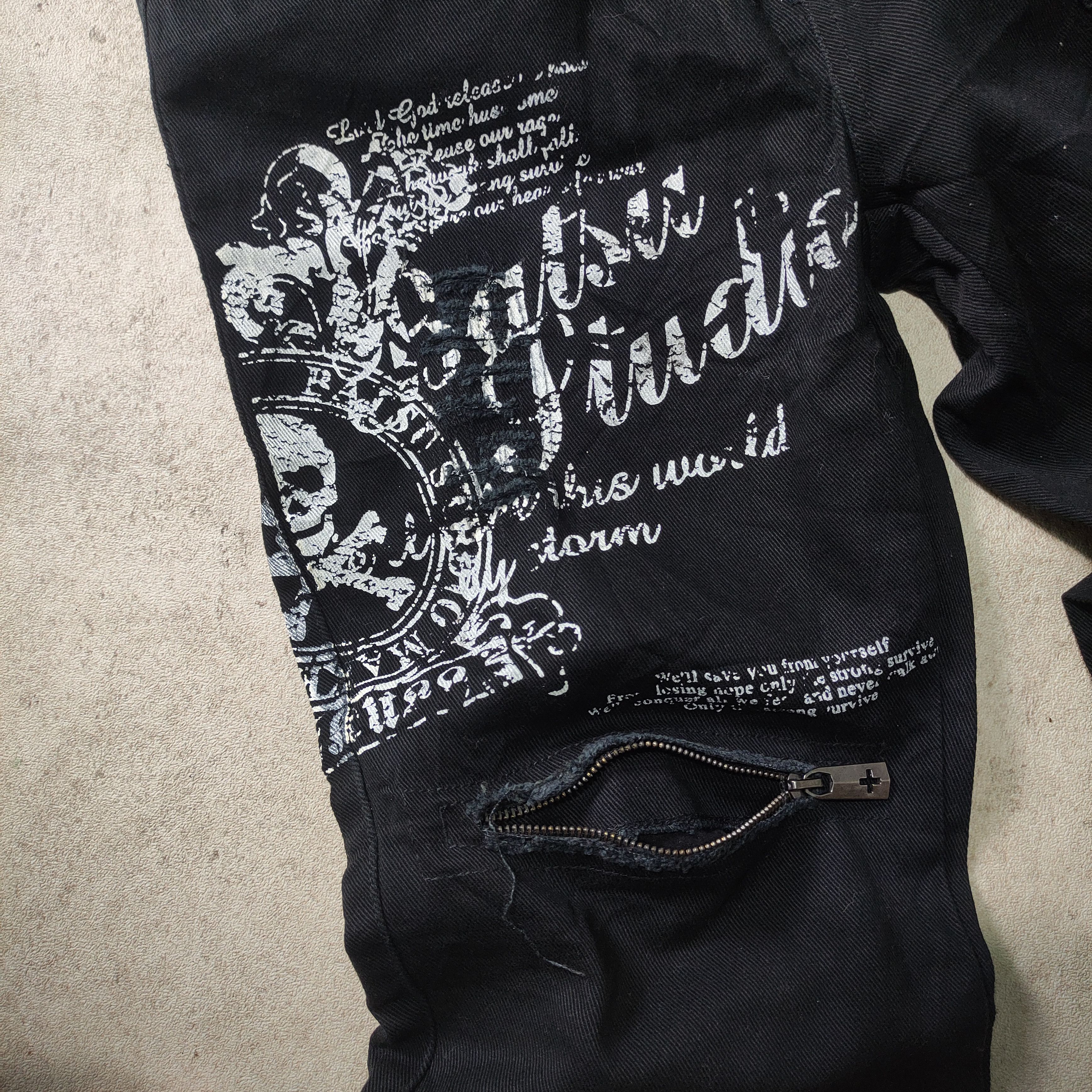 Japanese Brand × Seditionaries × Vintage Batsu Studio Printed Zipper Pocket Jeans Size US 29 - 4 Thumbnail