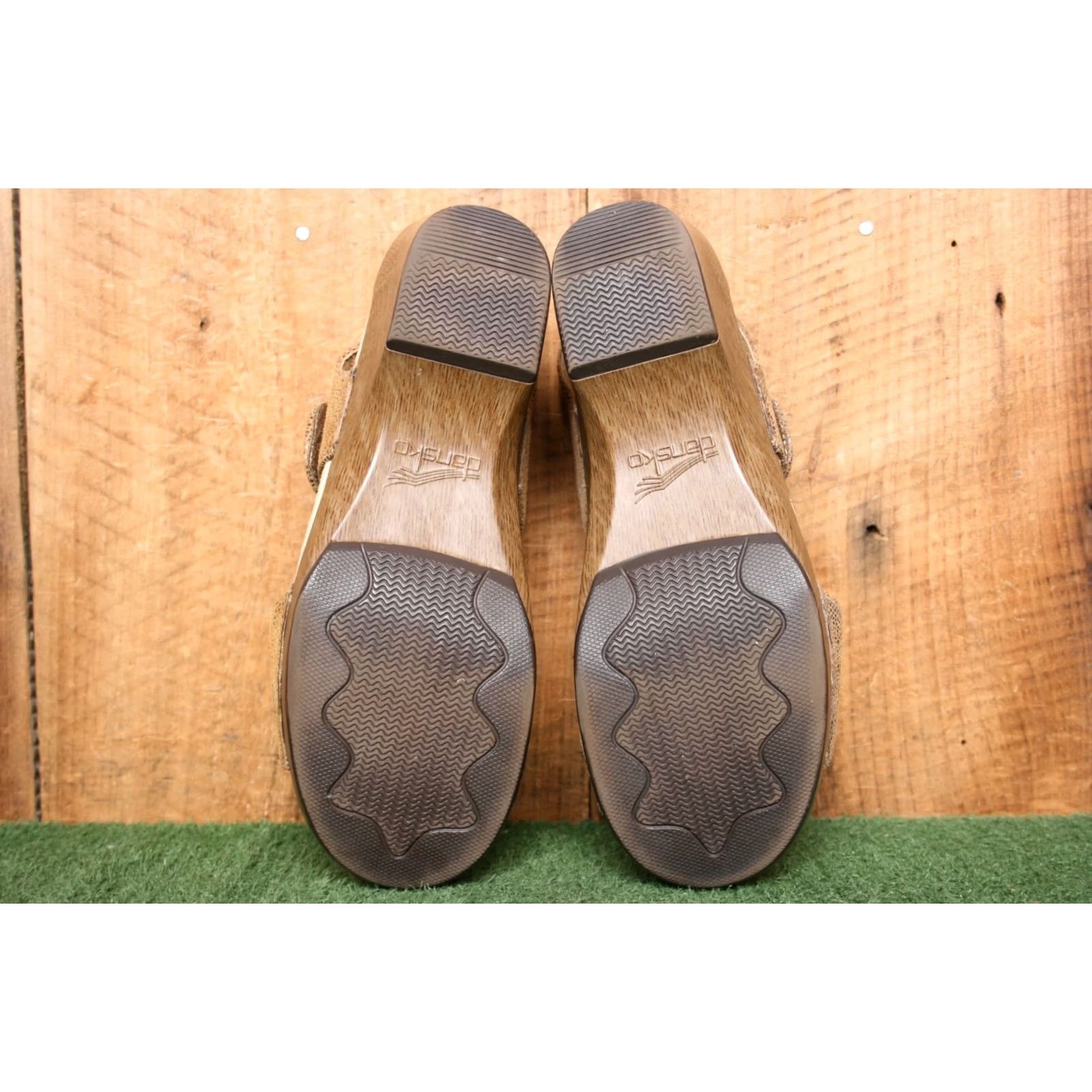 Dansko DANSKO Sonnet Tan Shimmer Leather Ankle Strap Sandals Women EUR 41 US 10.5 Tan Leather Hook & Loop Mid Heel 2-2.9 in Shoes Size US 11 / IT 41 - 5 Thumbnail