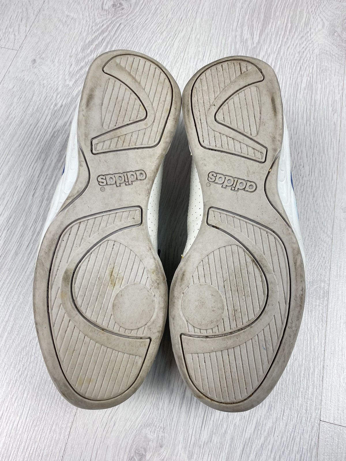 Adidas Vintage Adidas ATP Tour 1994 Shoes Tennis Torsion Nike Court Size US 7 / EU 40 - 11 Thumbnail