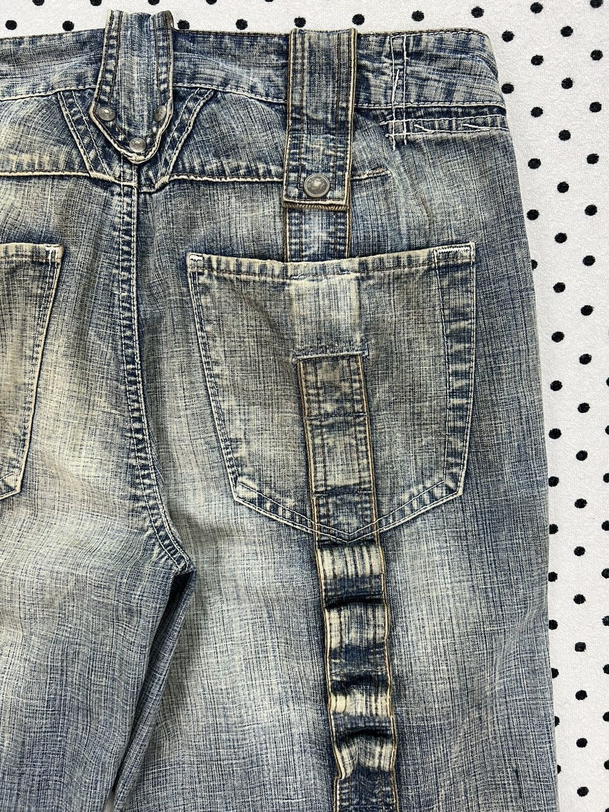 Marithe + Francois Girbaud Marithe Francois Girbaud Distressed Bondage Denim Shorts Size US 34 / EU 50 - 10 Thumbnail
