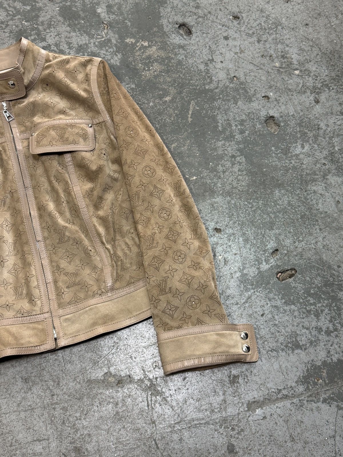 Louis Vuitton Louis Vuitton Biker Suede Leather Jacket Size M / US 6-8 / IT 42-44 - 4 Thumbnail