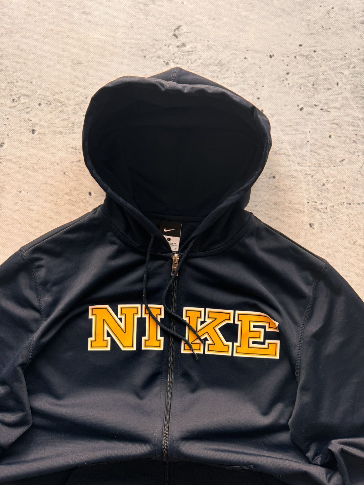 Nike × Vintage NIKE VINTAGE CENTER LOGO OVERSIZE BOXY HOODIE Size US L / EU 52-54 / 3 - 3 Thumbnail