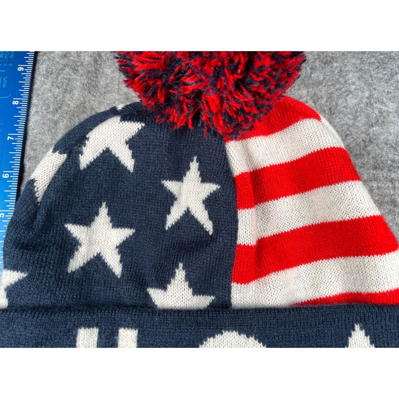 Vintage American Eagle USA Flag Beanie Adult Blue Red White Knit 100% Acrylic Pom Unisex Mens Womens Size ONE SIZE - 3 Thumbnail