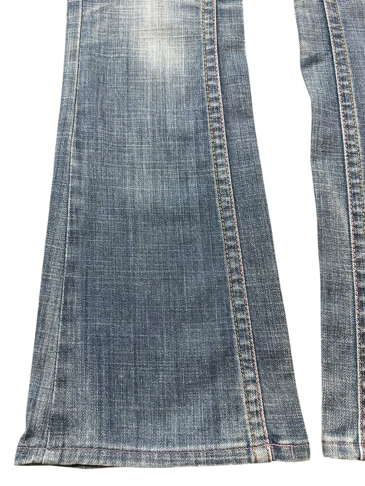 Edwin Vintage Japan Edwin Blue Faded Wash Style Flared Jeans Size US 30 / EU 46 - 7 Thumbnail