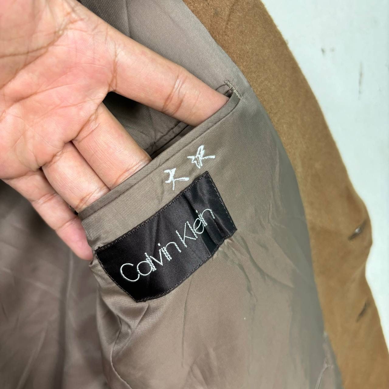 Calvin Klein Vtg Calvin Klein 100% Cashmere Blazer Japan Archive Brown M Size 38R - 8 Thumbnail