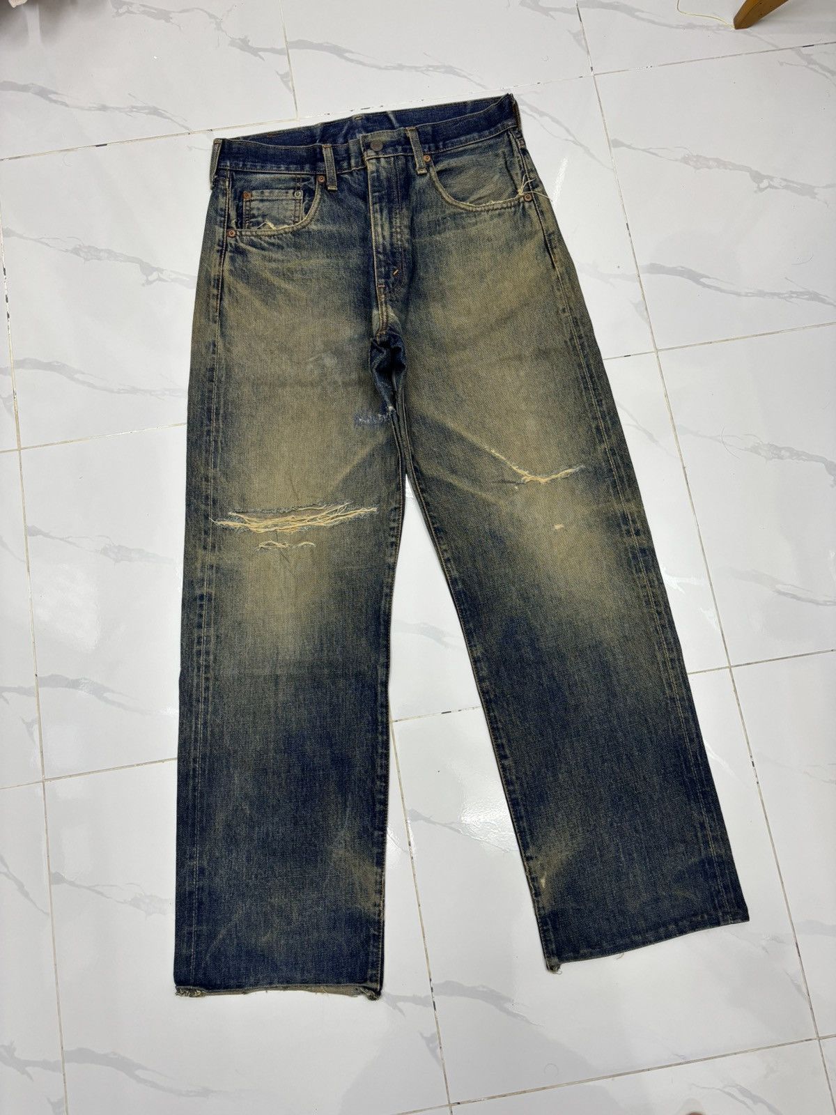 Levi's × Undercover Vintage Levis 502 Big E Selvedge Redline Distressed Denim Size US 31 - 11 Thumbnail