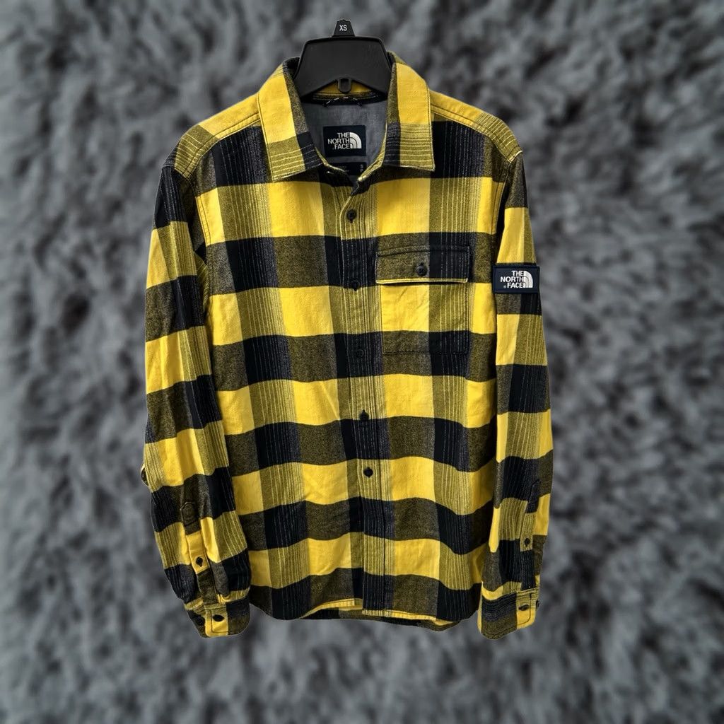 The North Face The North Face Shirt Mens S Yellow Plaid Flannel Button-Down L/S Chest Pocket Outdoor 30” Pit 23” Regular Size US S / EU 44-46 / 1 - 1 Thumbnail