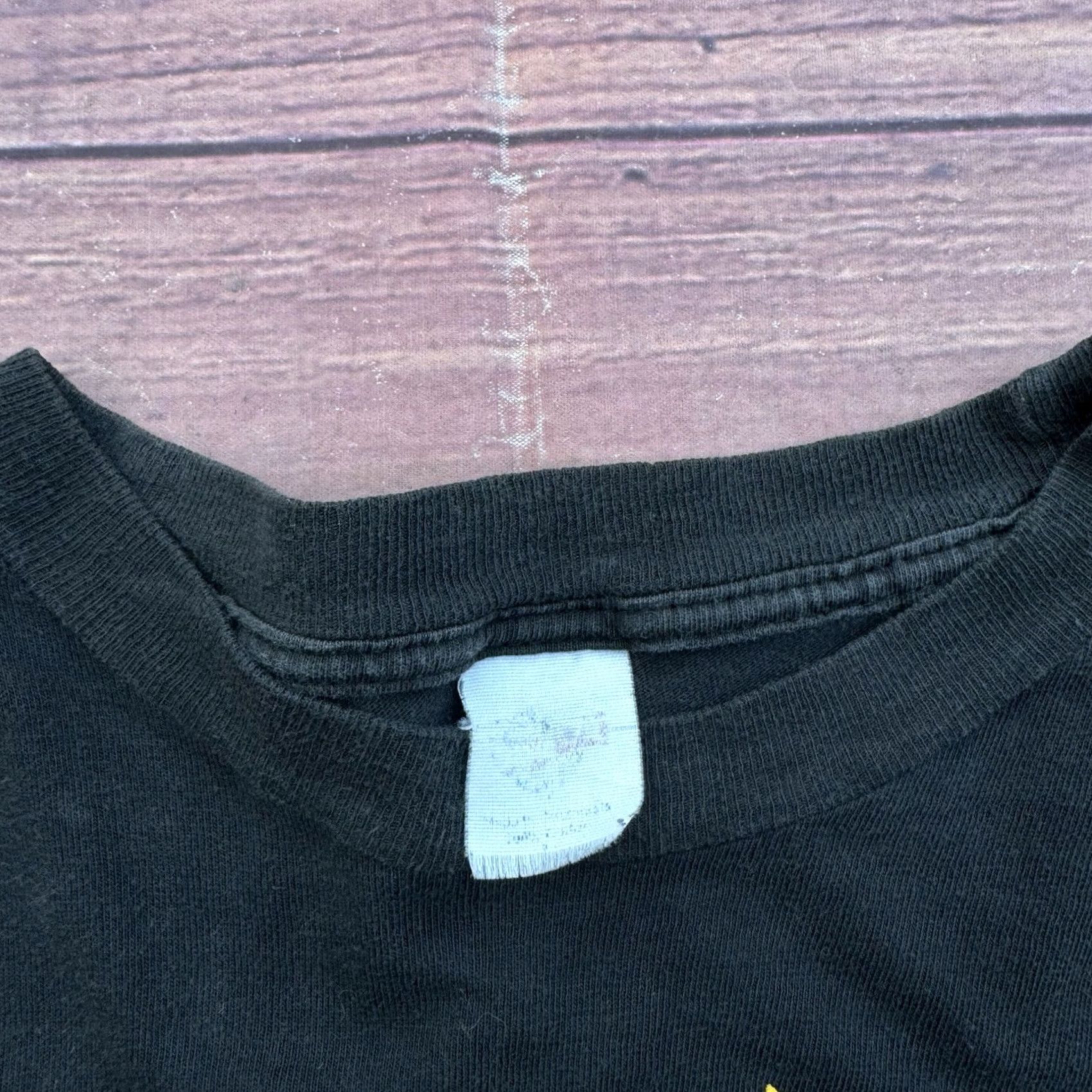 Vintage VINTAGE Fashion Victim Shirt Mens 20x26 Black Killer Buds Marijuana Guns Uzis Weed 90s Rare Size US XXL / EU 58 / 5 - 6 Thumbnail