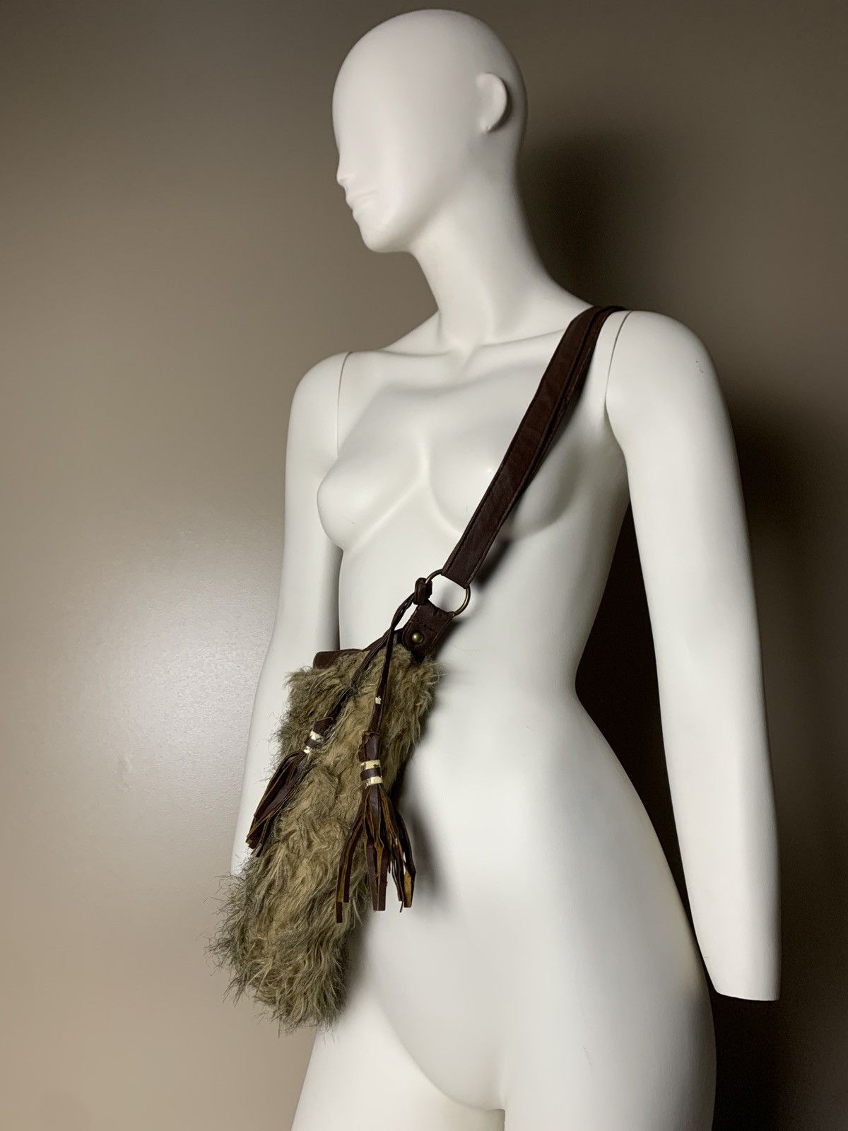 Other VINTAGE 2000S FAUX FUR CROSSBODY BAG JAPANESE STYLE Size ONE SIZE - 3 Thumbnail