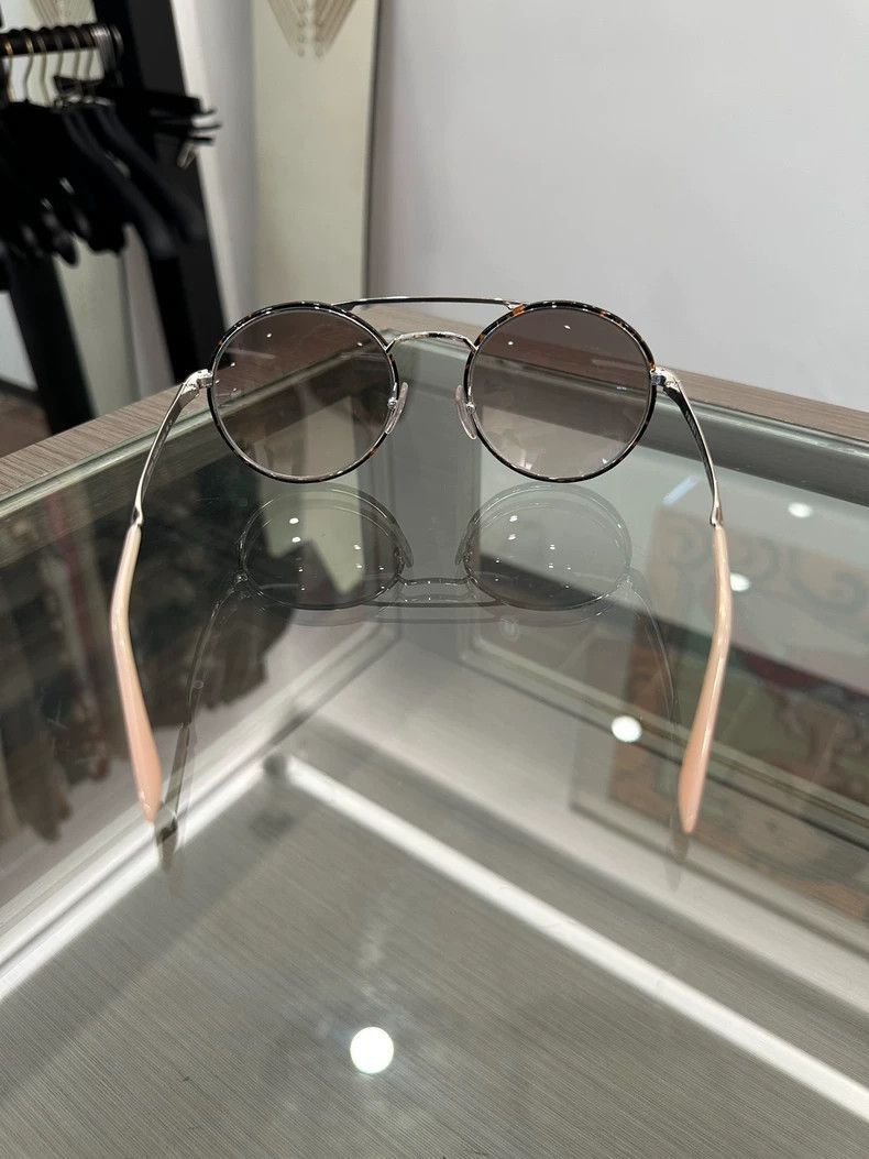Prada Prada Classic Pilot Sunglasses with Case-2506 Size ONE SIZE - 4 Thumbnail