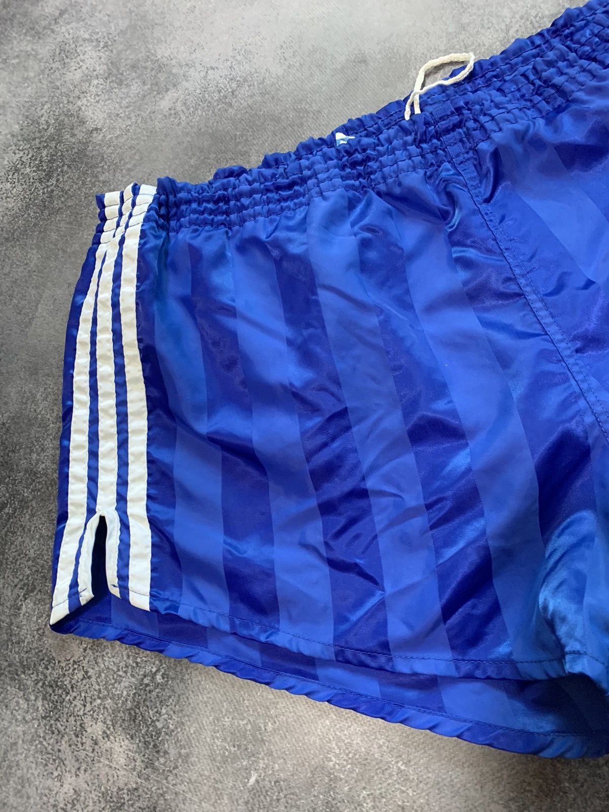 Adidas × Vintage Vintage Adidas Made In West Germany Shorts Size US 34 / EU 50 - 3 Thumbnail