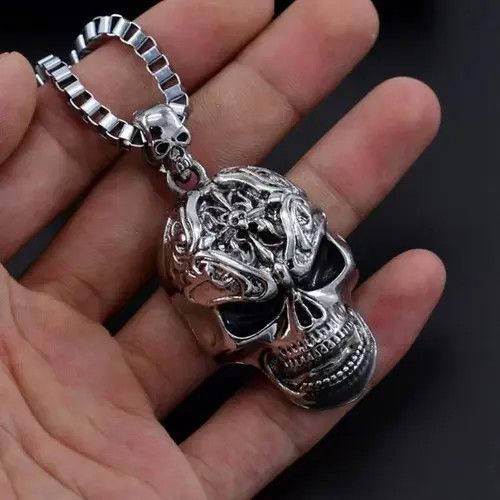 Vintage Retro Hip-hop Evil Skull Necklace Size ONE SIZE - 4 Thumbnail