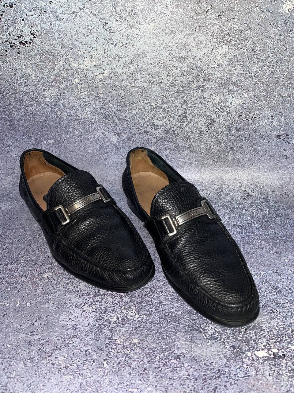 Bally Bally Grained Black Leather Silver Logo Loafers boots dress Size US 10 / EU 43 - 4 Thumbnail