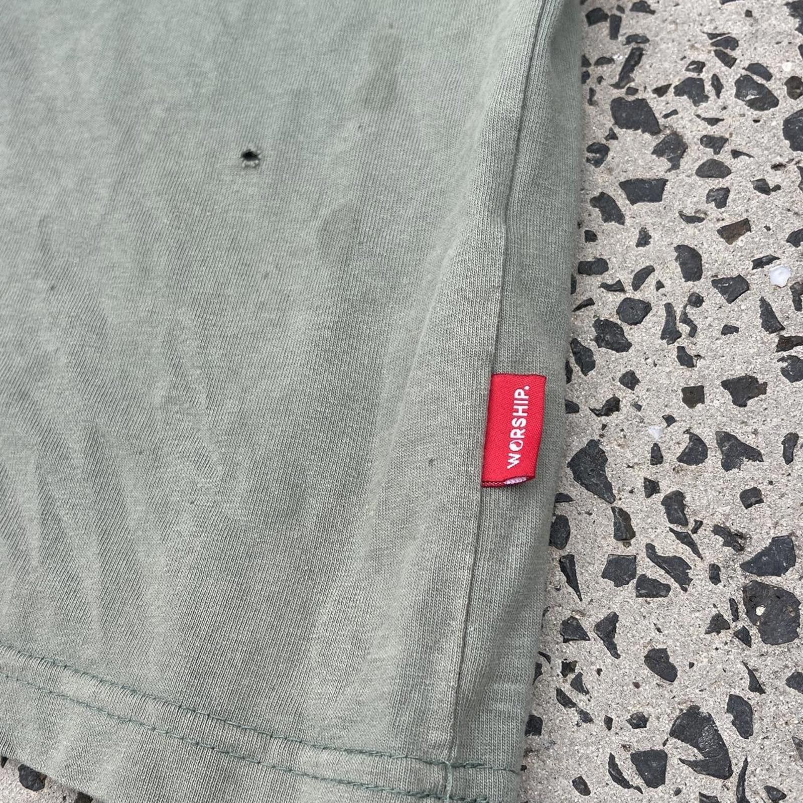 Designer Green Worship Tee 👕 Size US XL / EU 56 / 4 - 5 Thumbnail