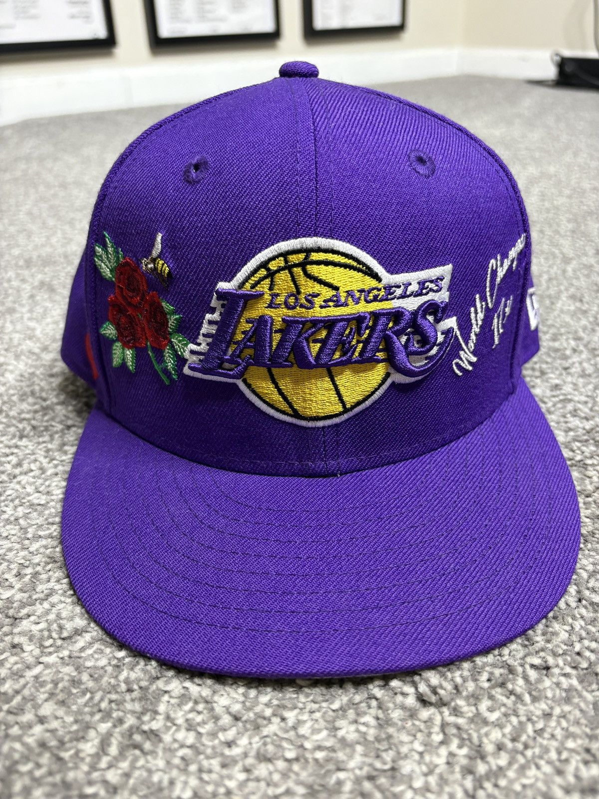 NBA NEW ERA NBA LOS ANGELES LAKERS WORLD CHAMPIONS FITTED 7 1/4 Size ONE SIZE - 1 Thumbnail