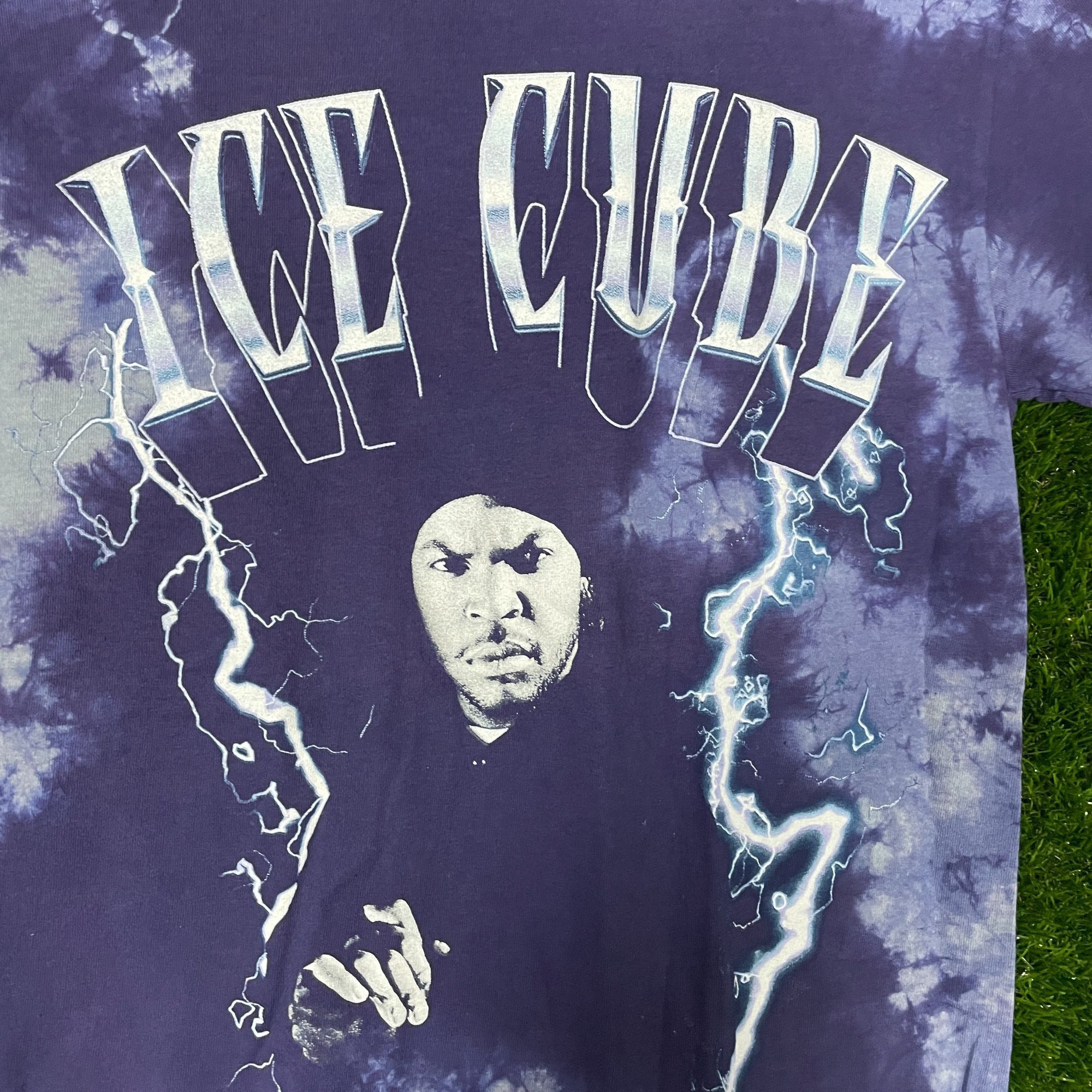 Urban Outfitters Ice Cube Wrap T-shirt size Small Size US S / EU 44-46 / 1 - 3 Thumbnail