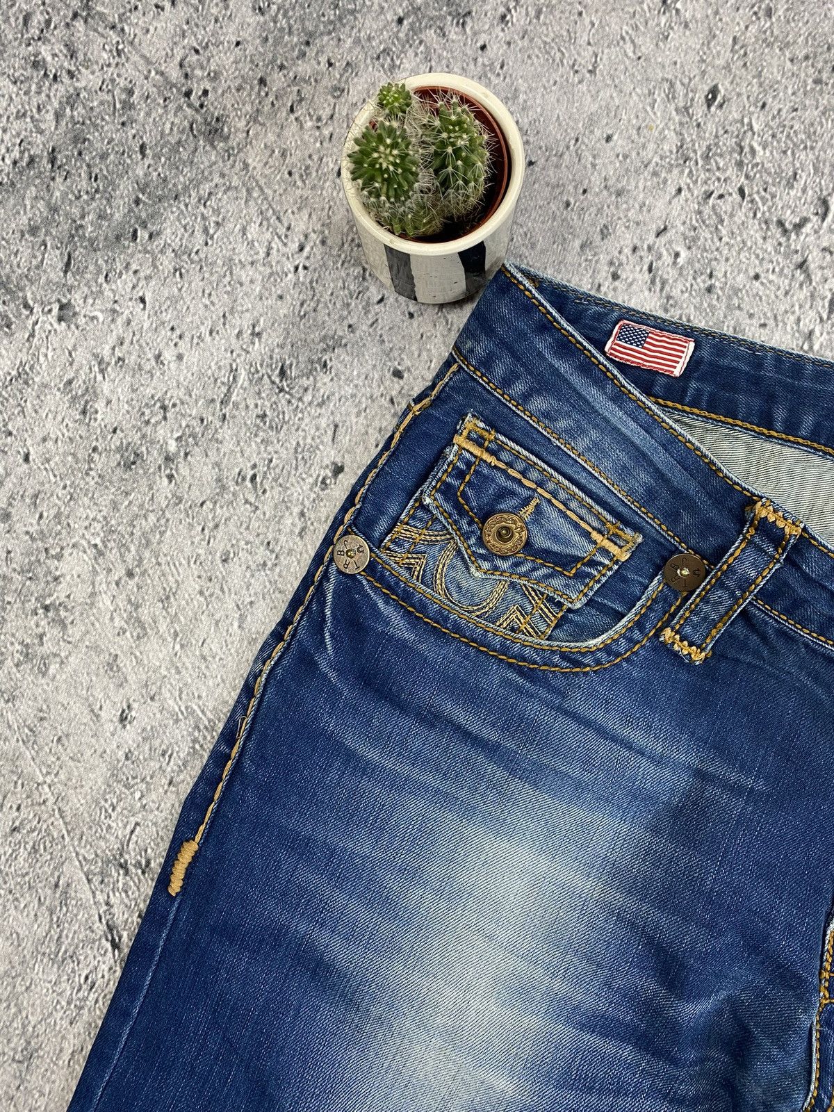 Japanese Brand × True Religion × Vintage True Religion Baggy Denim Pants Streetwear Size US 33 - 9 Thumbnail
