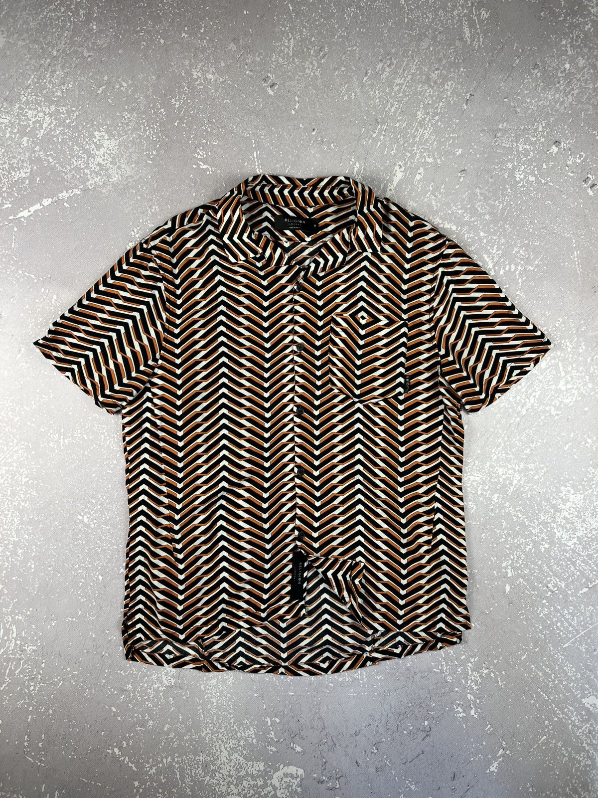 Allsaints Religion Camp Collar Geometric Print S/S Viscose Shirt Size US M / EU 48-50 / 2 - 1 Thumbnail