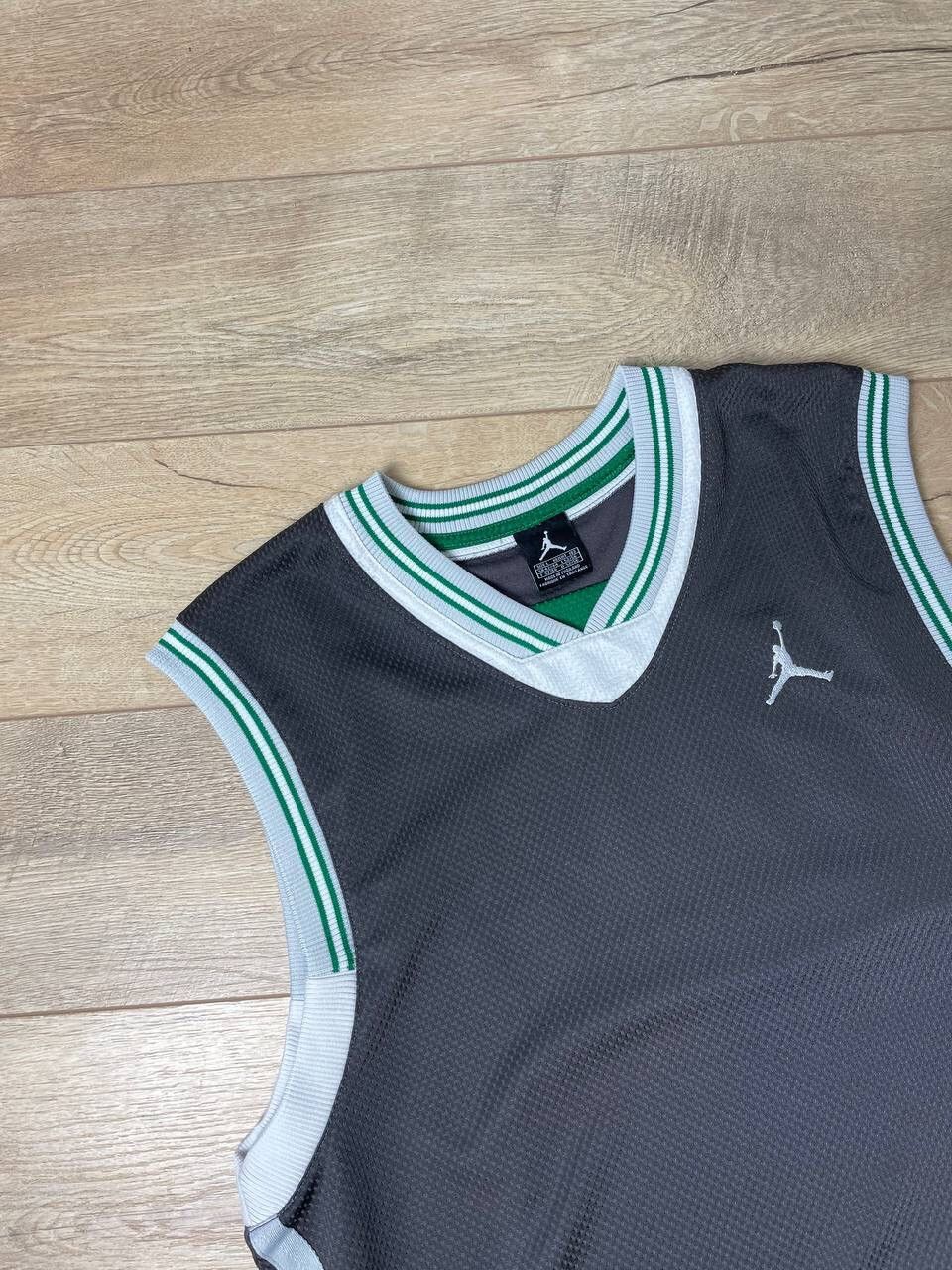 Jordan Brand × Vintage Vintage Y2K Air Jordan 23 Big Logo Singlet Jersey Tee Shirt Size US L / EU 52-54 / 3 - 5 Thumbnail