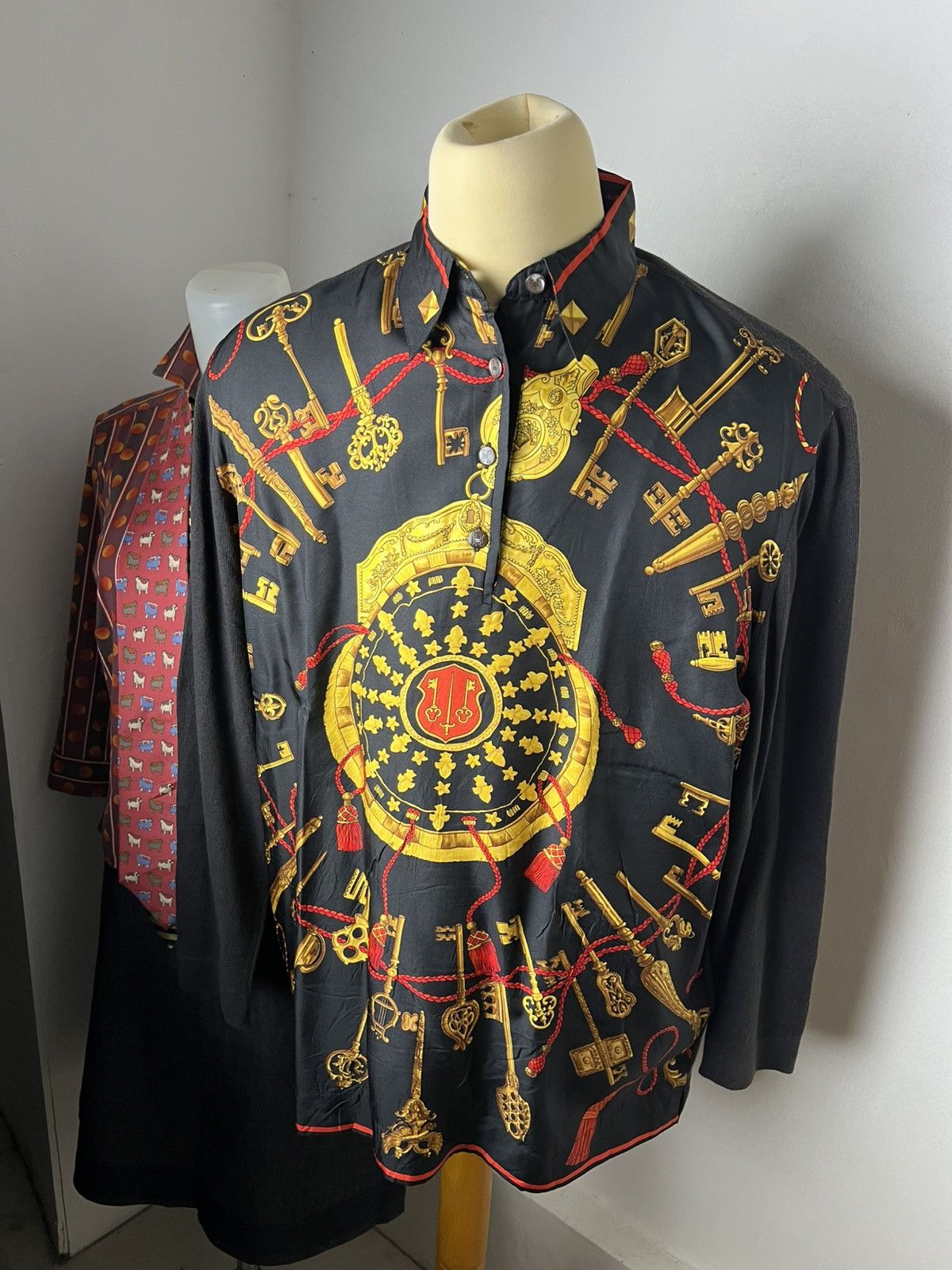 Hermes Hermes Baroque Renaissance Blend Shirt Longsleeve Size US XL / EU 56 / 4 - 2 Thumbnail