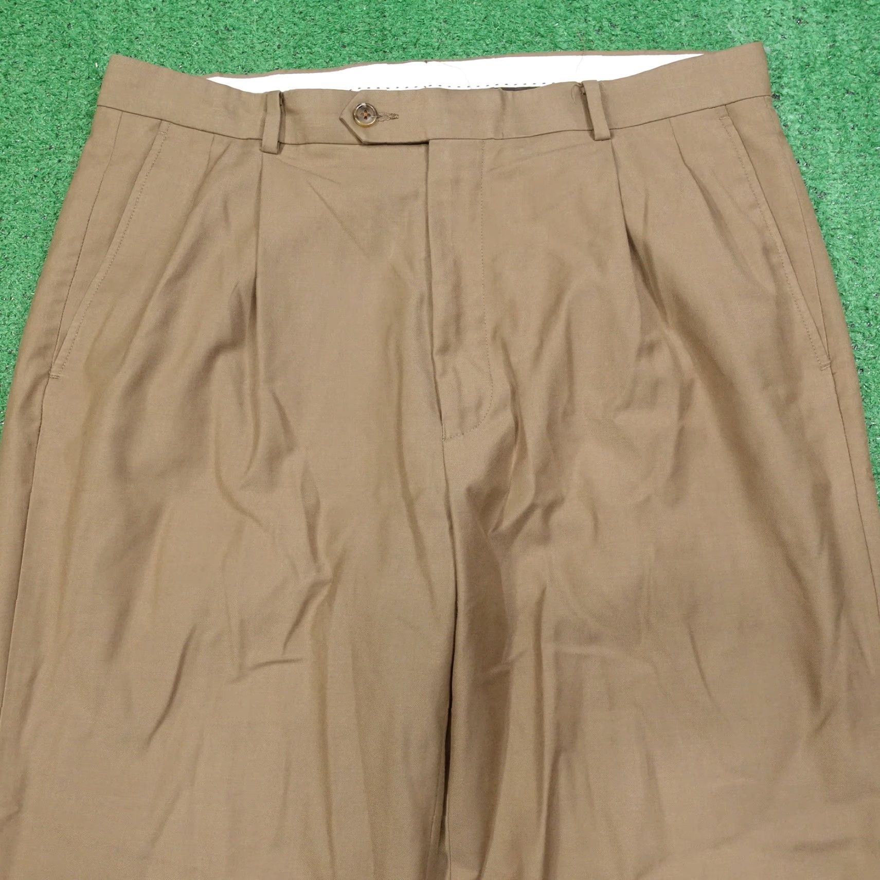 Cremieux DANIEL CREMIEUX Signature Collection Brown Pleated Dress Pants Mens SZ 34X29 Size US 34 / EU 50 - 3 Thumbnail