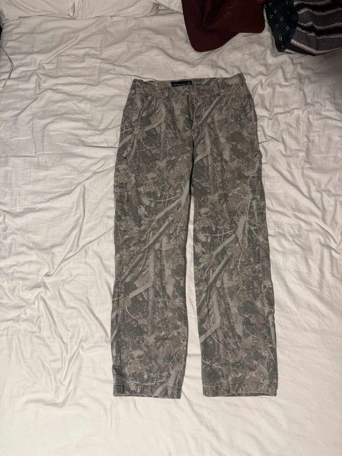 Abercrombie & Fitch Baggy camo carpenter pants Size US 30 / EU 46 - 2 Thumbnail