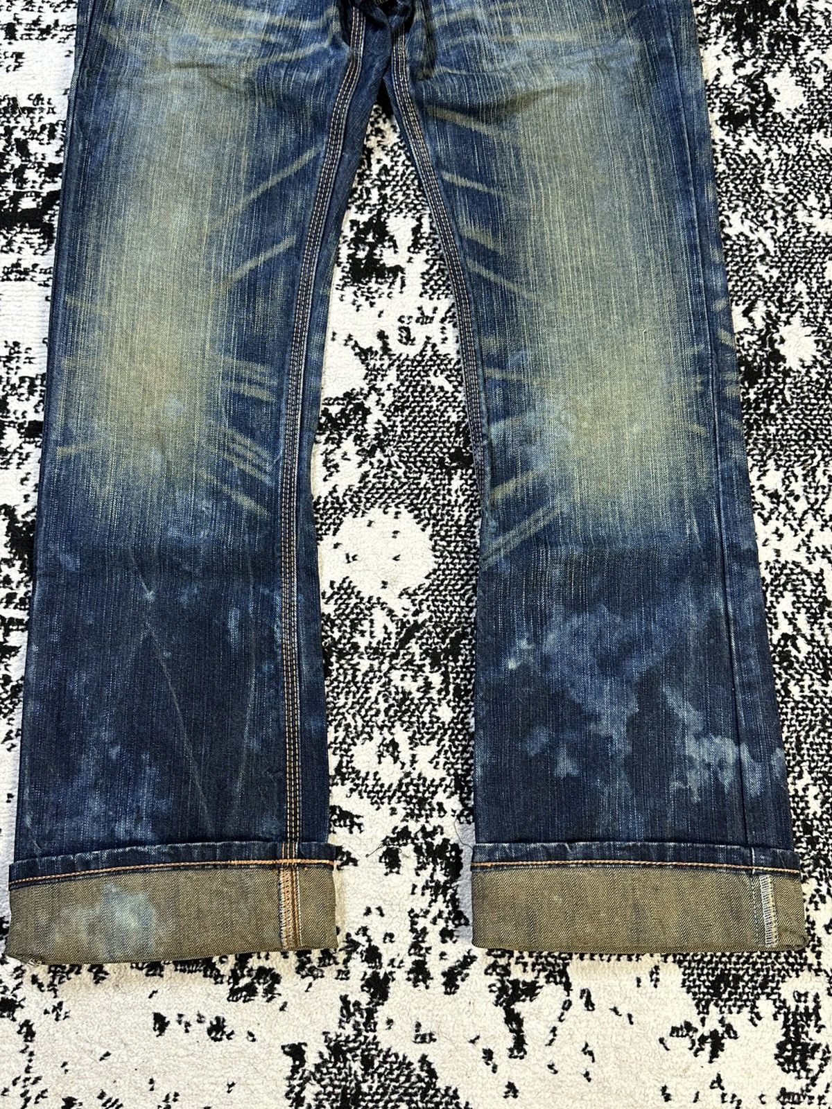 Edwin Flare Edwin Exclusive Vintage Buckle Back Distressed Denim Size US 27 - 2 Thumbnail