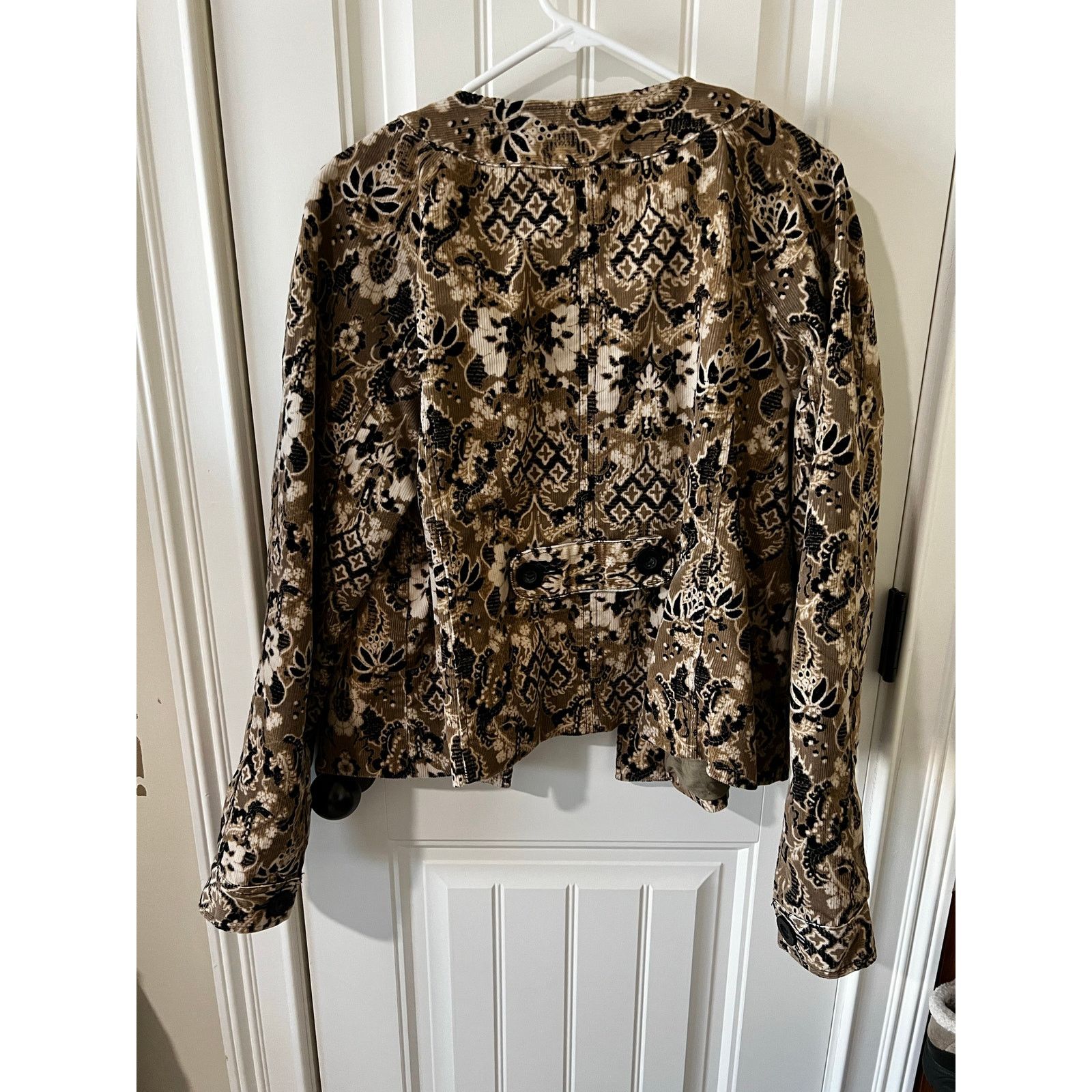 Charter Club Women’s Corduroy Blazer Jacket Beige Taupe Floral Button Up Size XL / US 12-14 / IT 48-50 - 13 Thumbnail