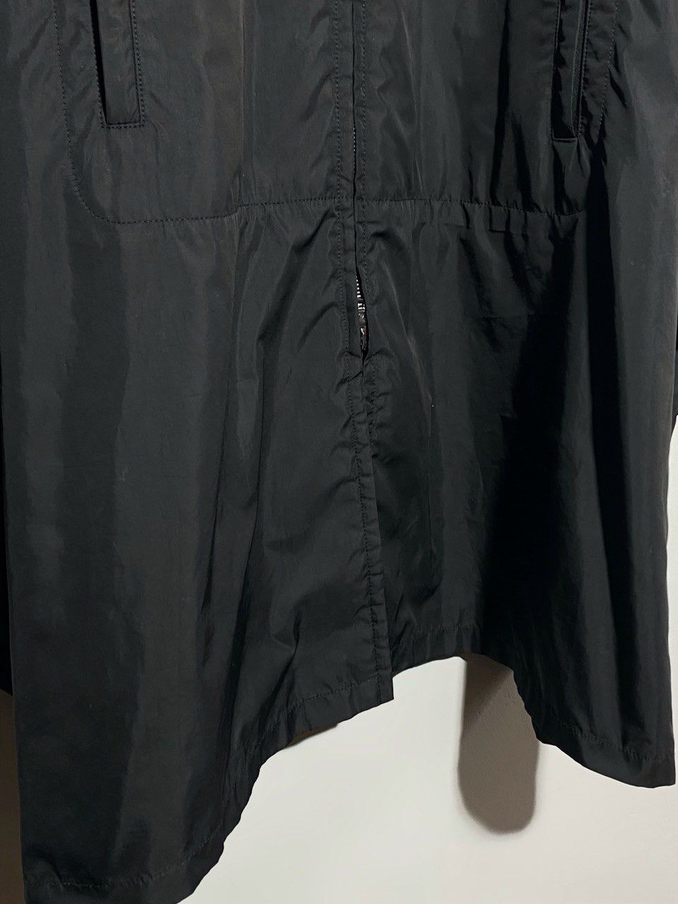 Bogner Vintage Bogner Poncho Rain Jacket in Black Size US L / EU 52-54 / 3 - 5 Thumbnail