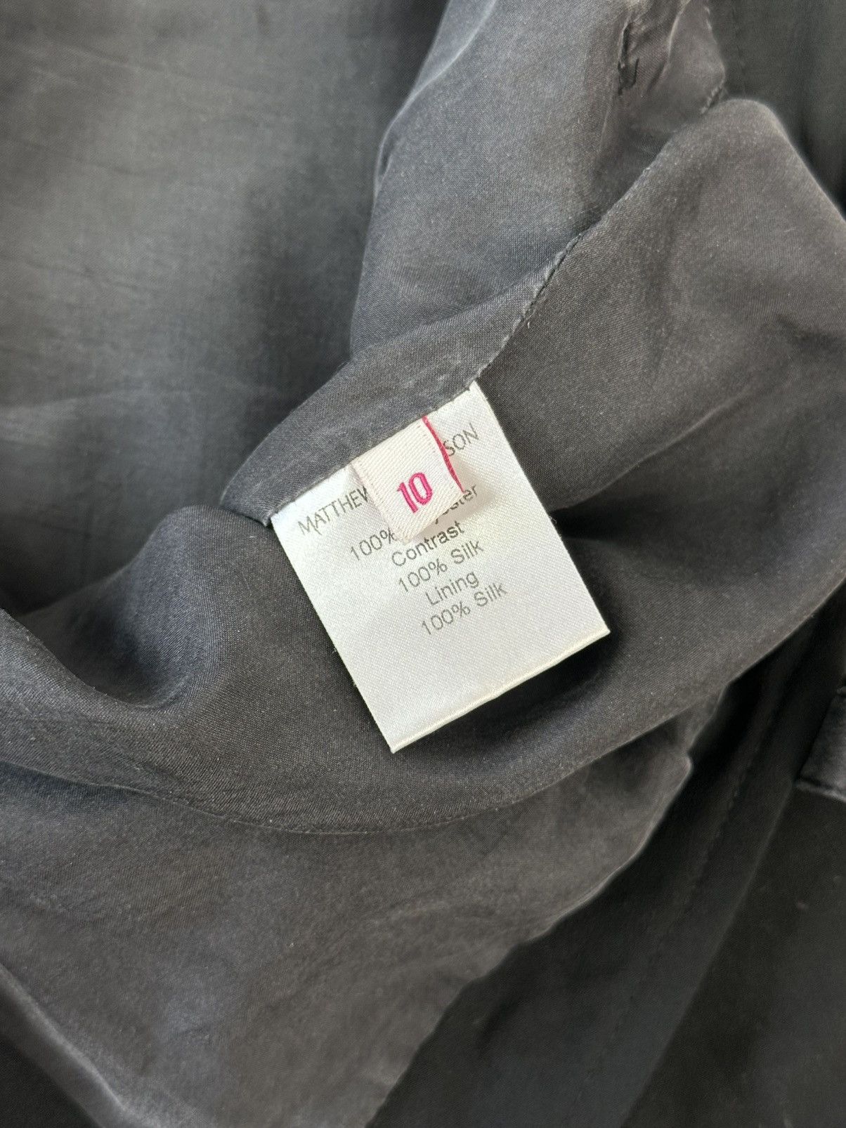 Matthew Williamson Matthew Williamson Black Cargo Silk Details Women’s Shorts Size 28" / US 6 / IT 42 - 5 Thumbnail