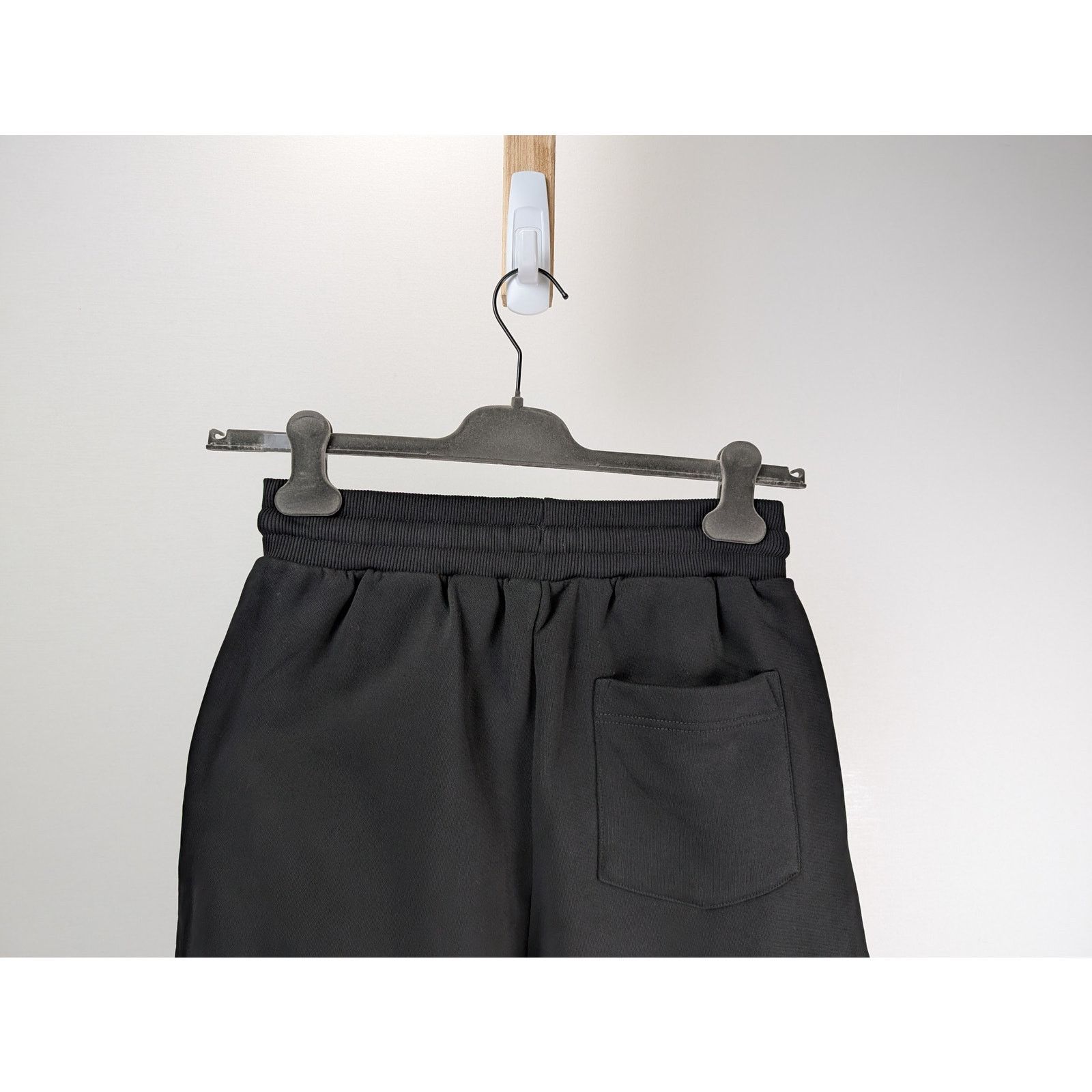Casablanca o1rshd1 Gradient Arch Logo Sweatshort in Black Size US 30 / EU 46 - 9 Thumbnail