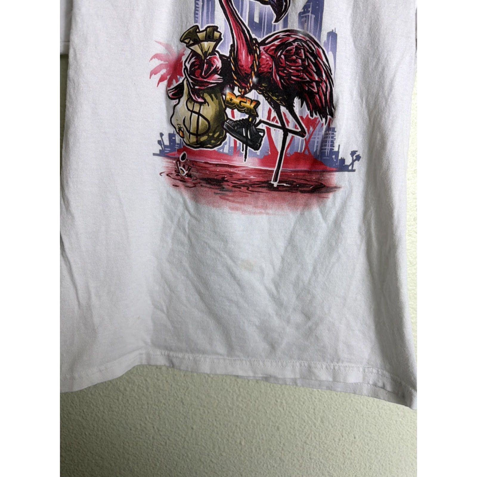 DGK **DGK Women's White Flamingo Short Sleeve T-Shirt Size S** User: **DGK Women's Small White Flamingo Short Sleeve T-Shirt** Size S / US 4 / IT 40 - 6 Thumbnail