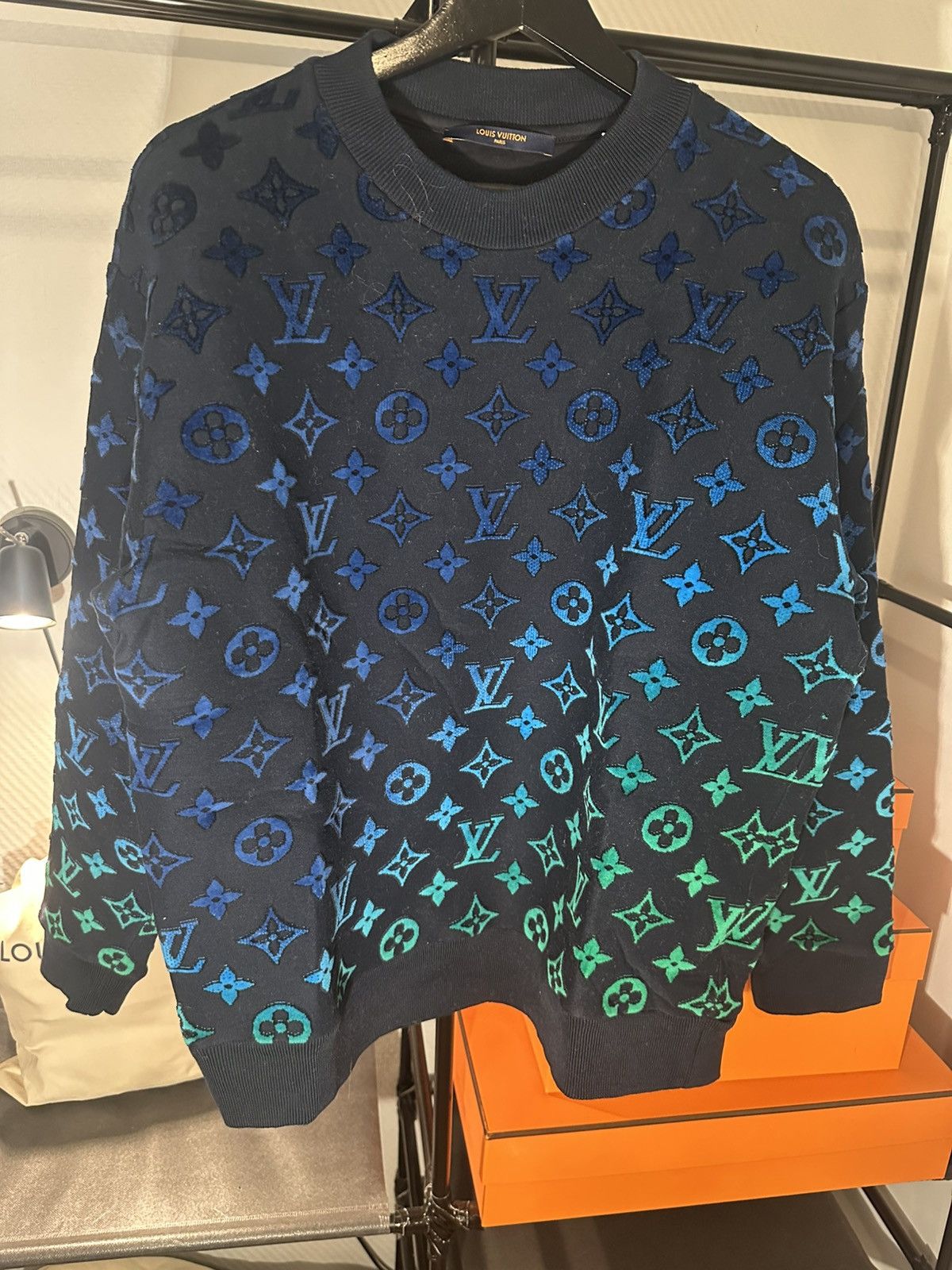 Louis Vuitton Louis Vuitton Blue & Green Gradient Monogram Sweater Size US M / EU 48-50 / 2 - 3 Thumbnail