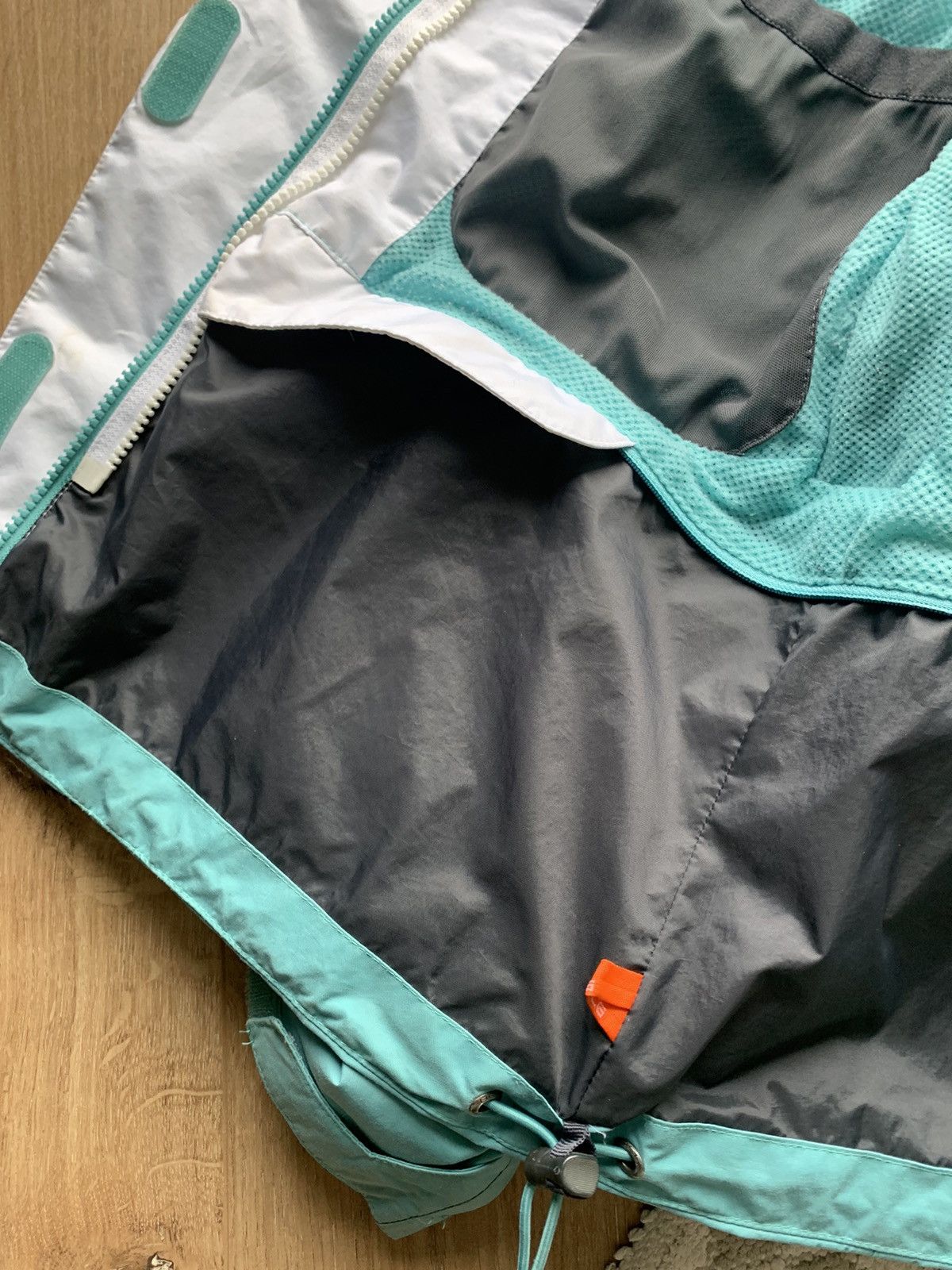 Vintage Vintage Nike ACG Light Jacket Size L / US 10 / IT 46 - 10 Thumbnail