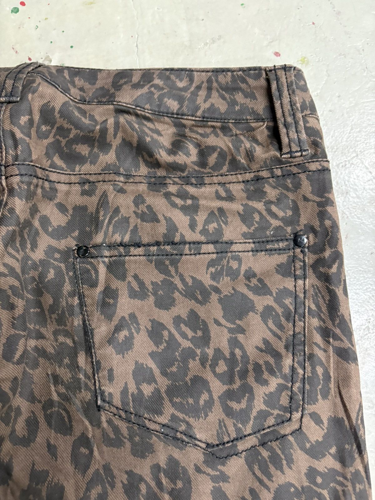 Japanese Brand No Future Slim Leopard Punk Trousers Size US 31 - 4 Thumbnail