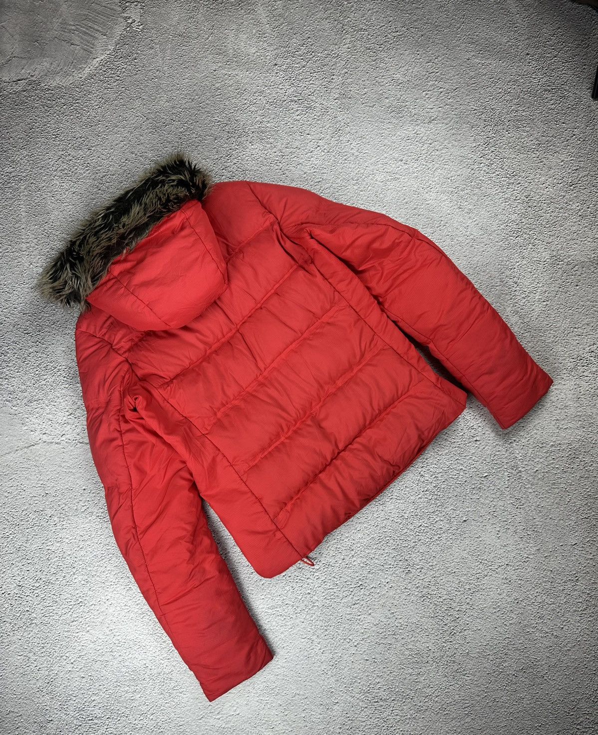 Nike ACG Vintage Nike ACG Down Puffer Jacket Washed Y2K Fur Fuzzy Size S / US 4 / IT 40 - 2 Thumbnail