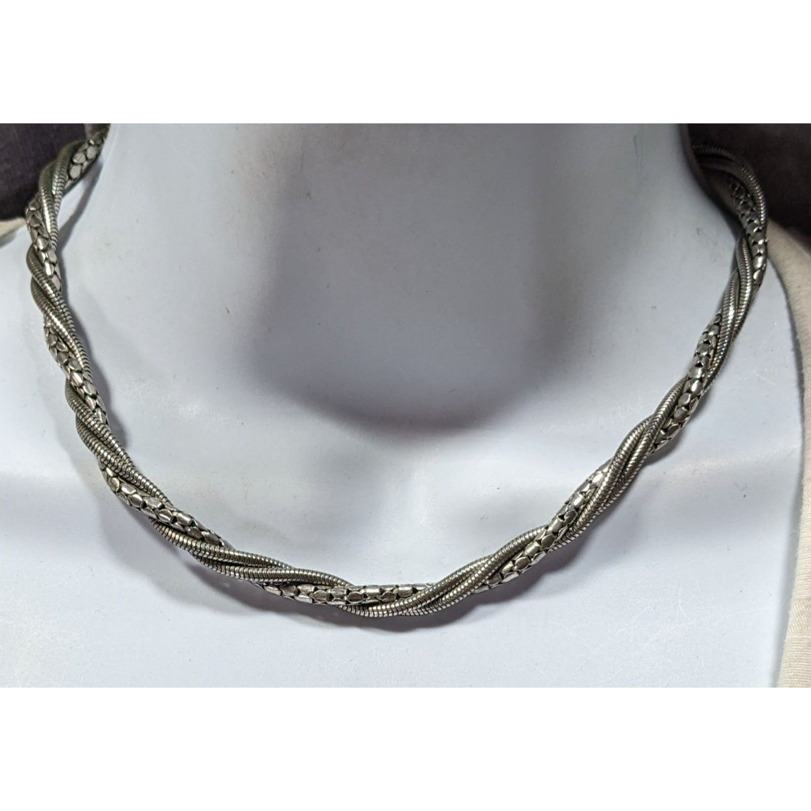 Other Elegant Twisted Multi-Chain Silver Tone Necklace Size ONE SIZE - 2 Thumbnail