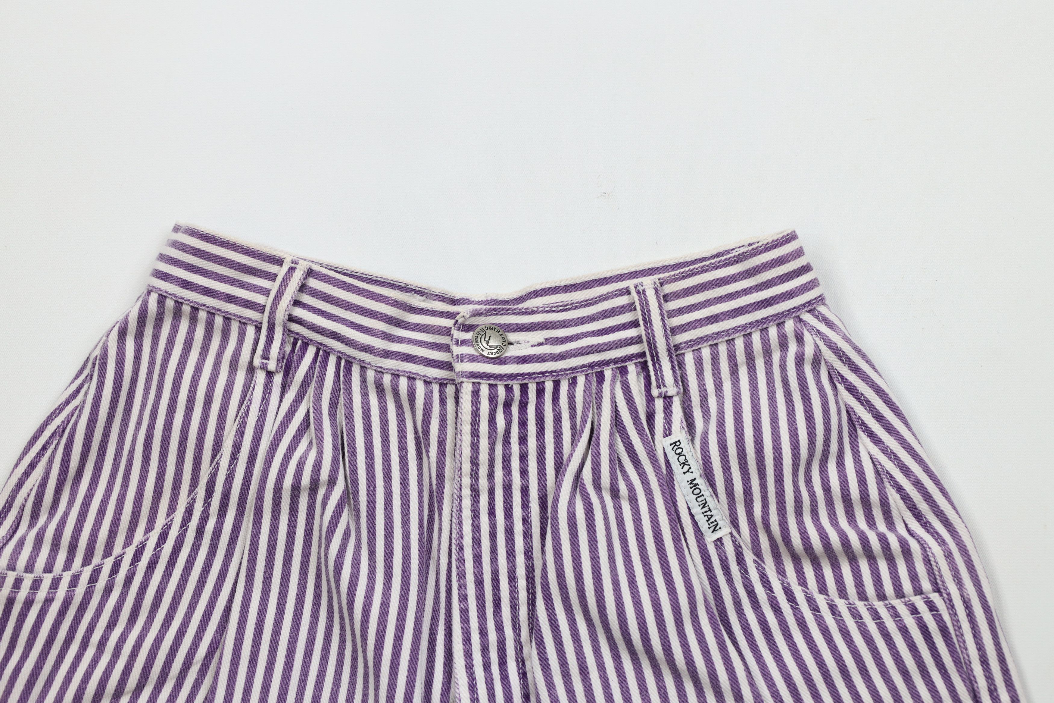 Vintage Vintage 90s Streetwear Pleated Denim Jean Shorts Jorts USA Size 28" / US 6 / IT 42 - 2 Thumbnail