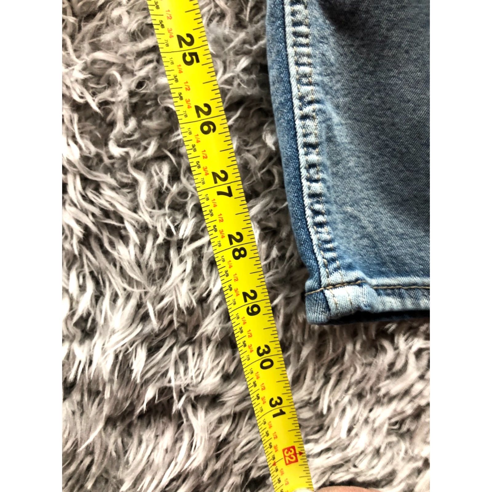 Vintage Road Narrows Jeans Skinny Regular Mens Blue 44 Inseam 32 Mid Rise 10-12 Distress Pattern Solid Denim Pocket 5-Pocket Cotton Blend Belt Loops Size US 44 / EU 60 - 3 Thumbnail