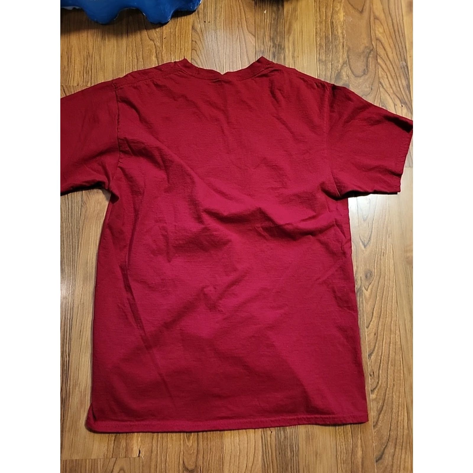 Port & Company VINTAGE Jimmy Buffet Salt Shaker Port & Company T-Shirt Red M Mens Short Sleeve Cotton Crew Neck 90s Parrots Size US M / EU 48-50 / 2 - 6 Thumbnail