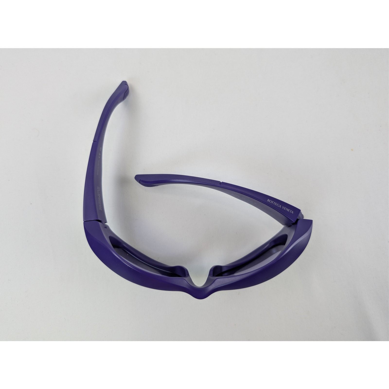 Bottega Veneta o1rshd1 / 555 / Size: OS / Sunglasses in Purple Acetate Size ONE SIZE - 10 Thumbnail
