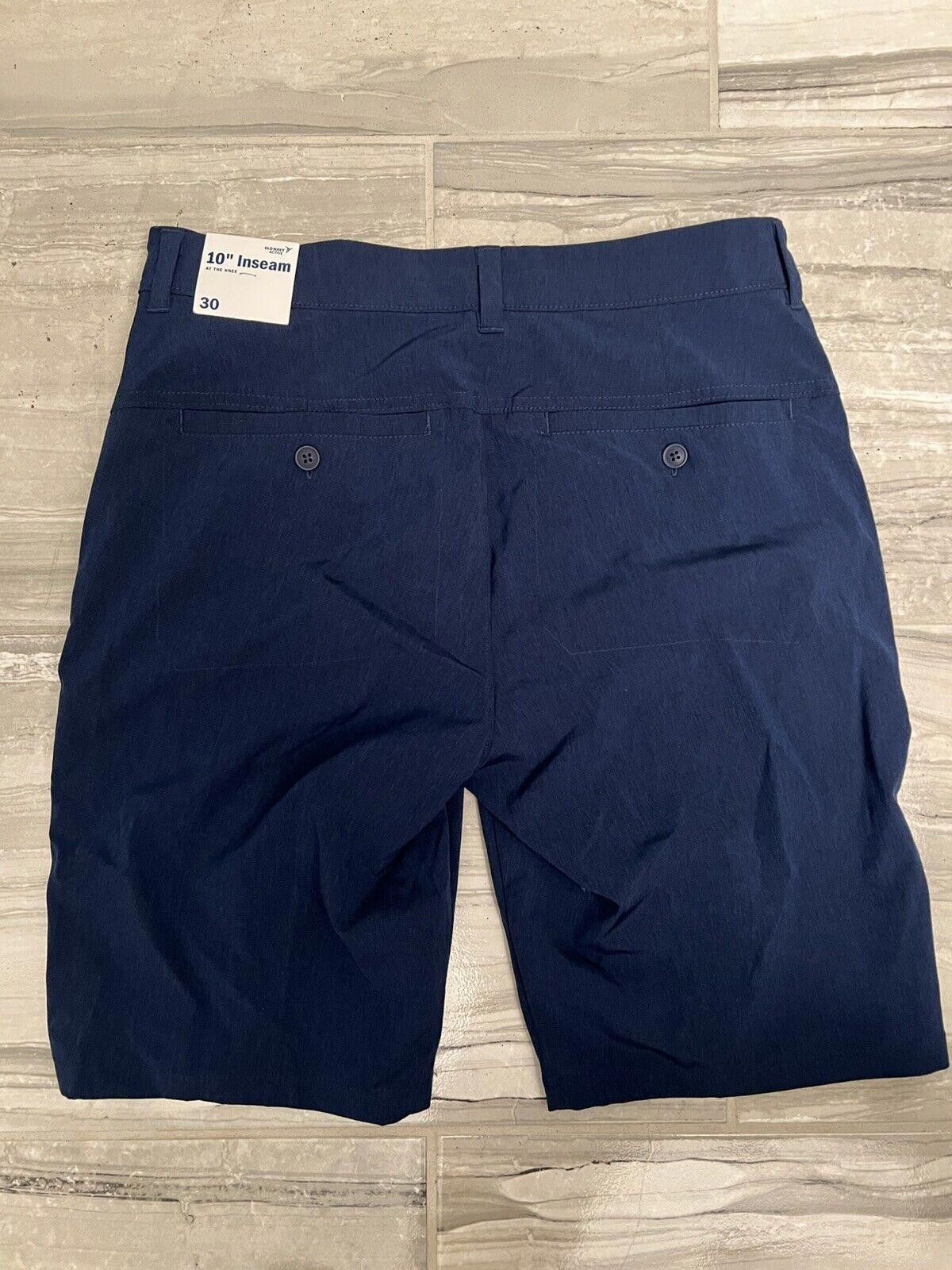 Old Navy Old Navy Built in Straight Shorts Size 30 10” Inseam Size US 30 / EU 46 - 4 Thumbnail