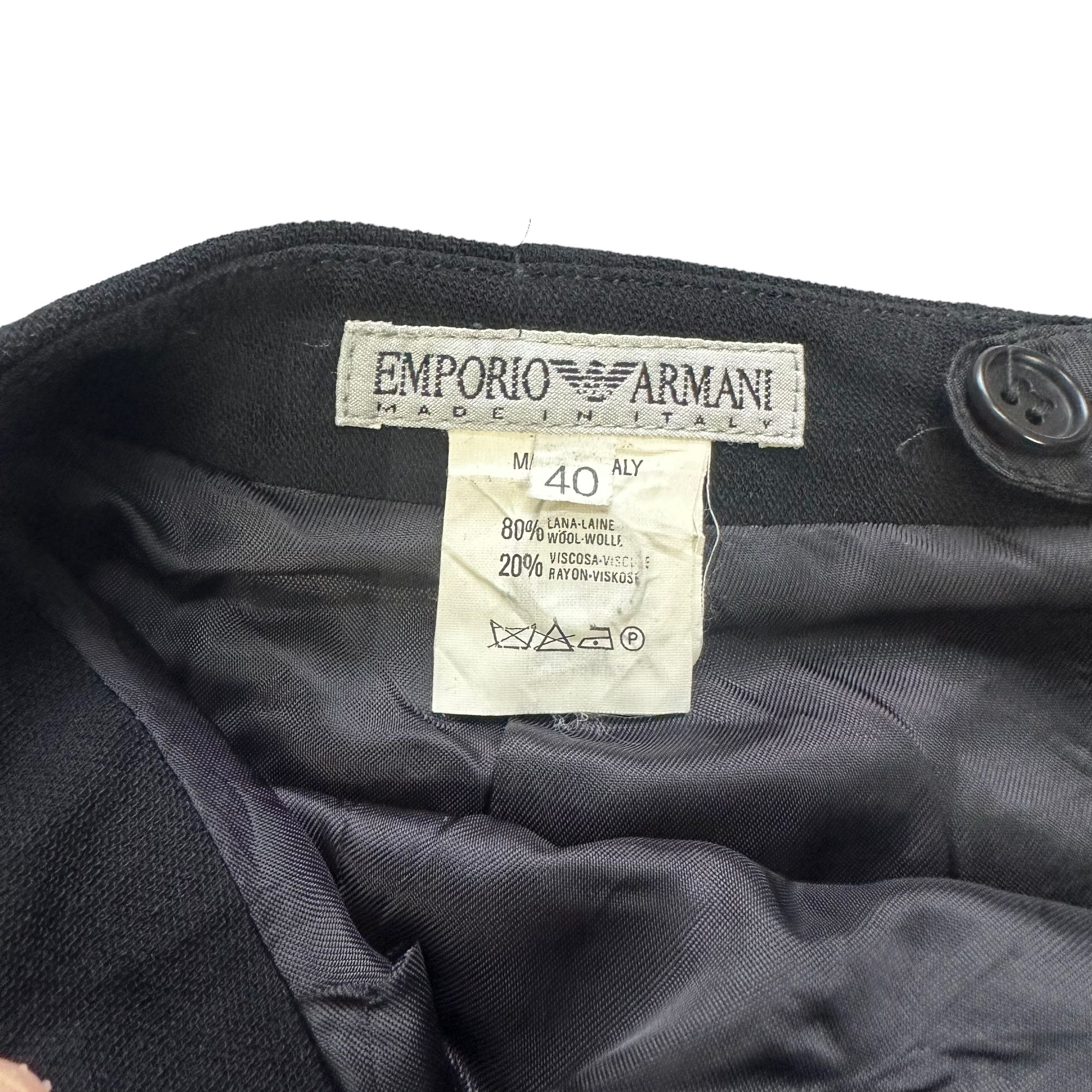 Emporio Armani EMPORIO ARMANI MINI SKIRT #7739-167 Size 26" / US 2 / IT 38 - 5 Thumbnail