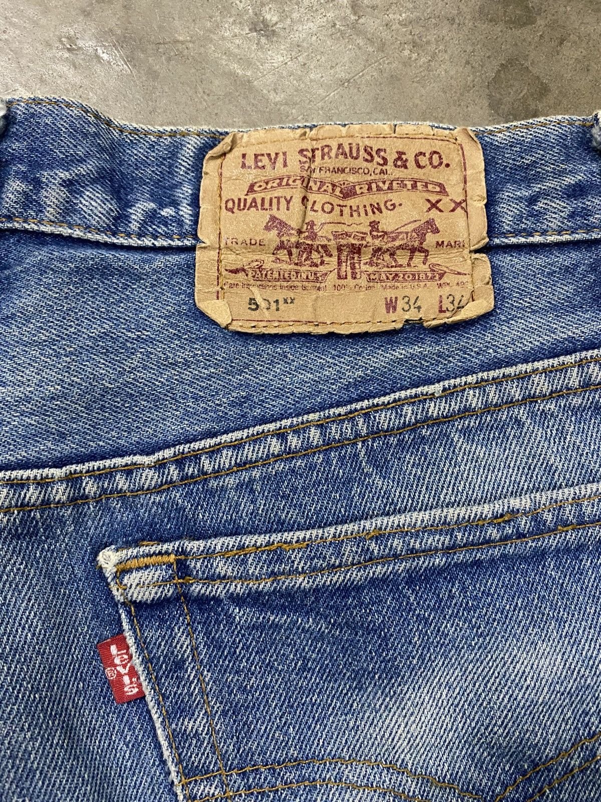 Levi's Vintage 80s Levis 501xx Stone Wash Blue Made in USA @285 Size US 32 / EU 48 - 13 Thumbnail