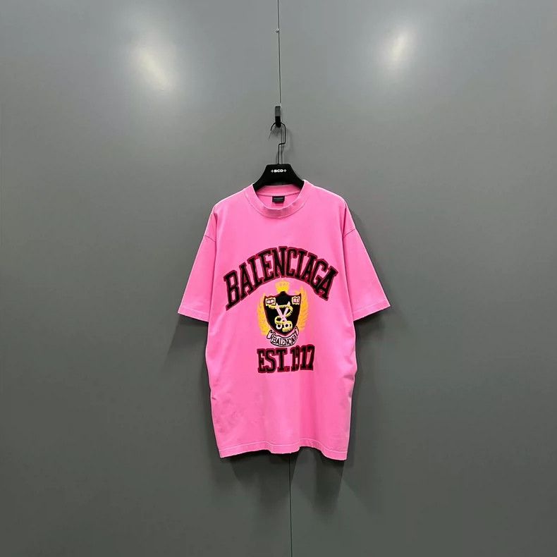 Balenciaga Balenciaga Pink large logo print short-sleeved Size US L / EU 52-54 / 3 - 1 Thumbnail