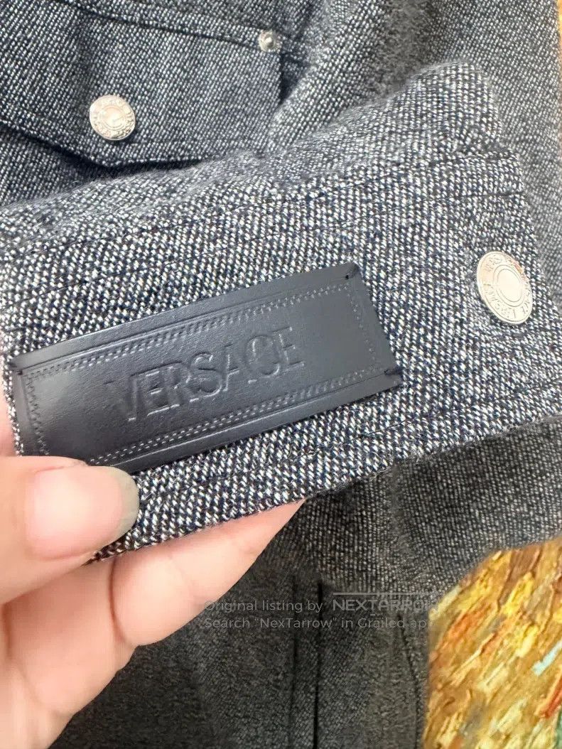 Versace Versace Wool coat top Size M / US 6-8 / IT 42-44 - 4 Thumbnail