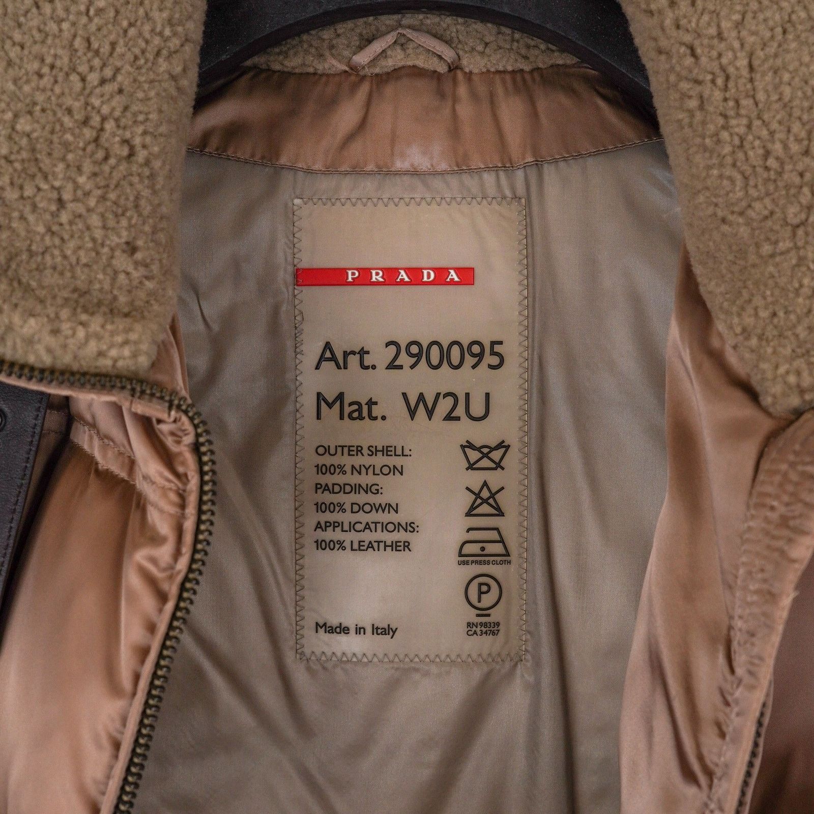 Prada Vintage prada brown nylon womens down puffer vest jacket Size M / US 6-8 / IT 42-44 - 14 Thumbnail