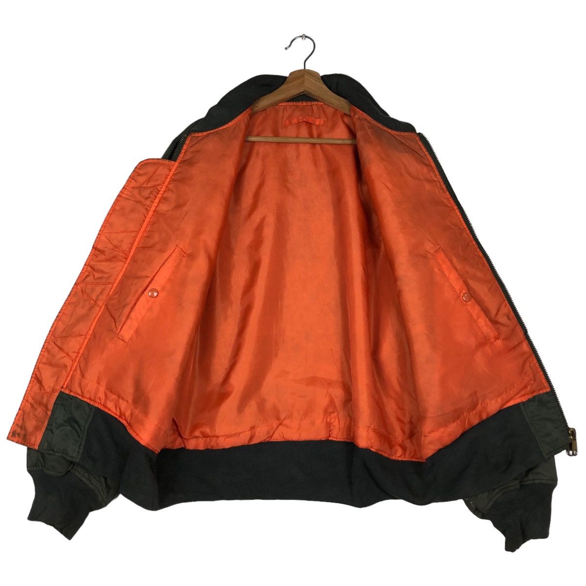 Japanese Brand 🔥Vtg Reversible Bomber Jacket Military Design Issey Miyake Size US M / EU 48-50 / 2 - 11 Thumbnail