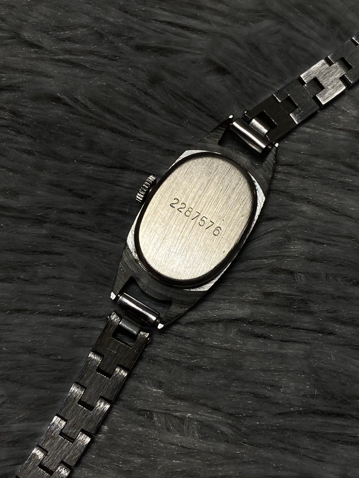 Vintage Vintage Luch Mechanical Watch Slim Design | Japanese Brand Size ONE SIZE - 6 Thumbnail