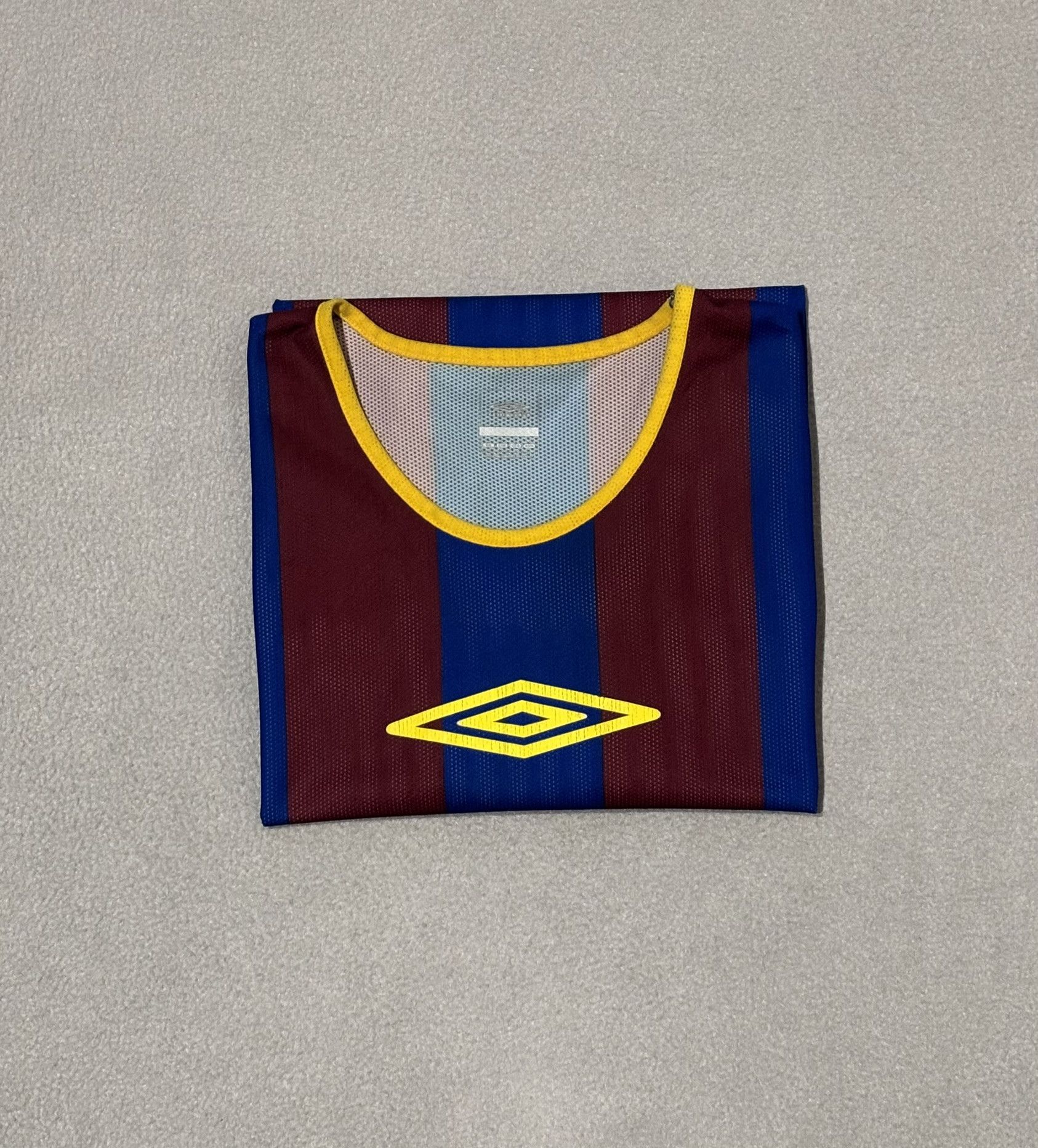 Umbro Umbro Sleeveless Jersey Size XXL Size US XXL / EU 58 / 5 - 16 Thumbnail